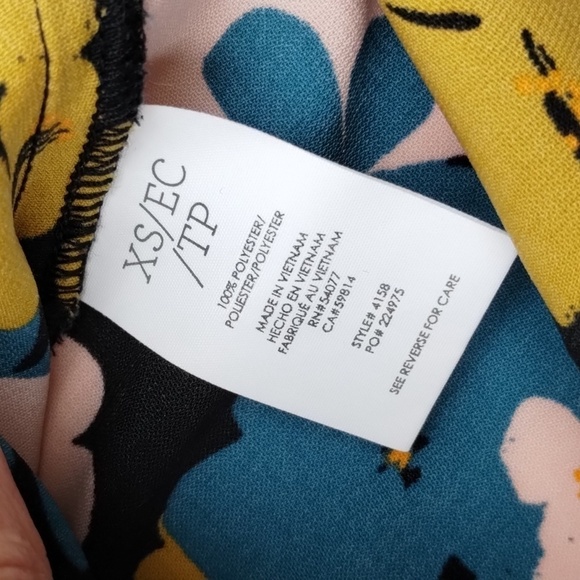 Cabi Blouse 4158 Size XS Button Up Floral Long Sleeve Blue Pink Yellow Black - Picture 10 of 10
